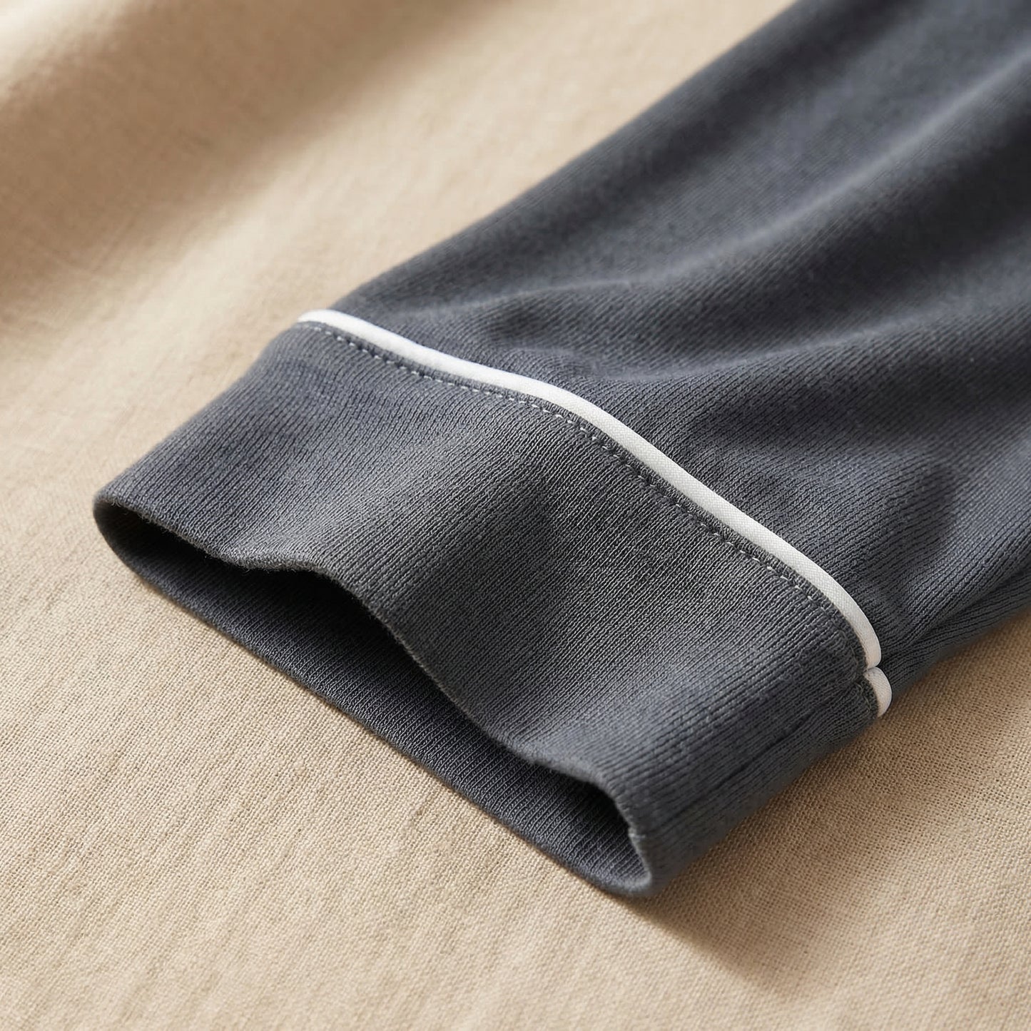 Sophia – Bamboe ribgebreide pyjamatop met lange mouwen